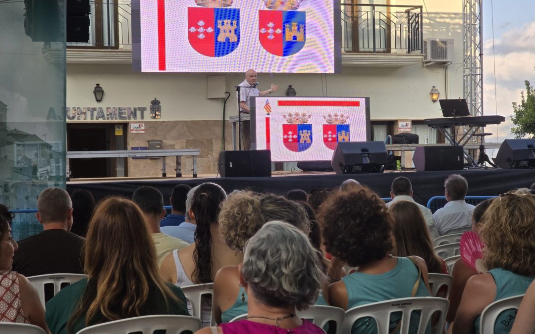 Confrides pone en valor su historia y sus símbolos en el marco de sus fiestas