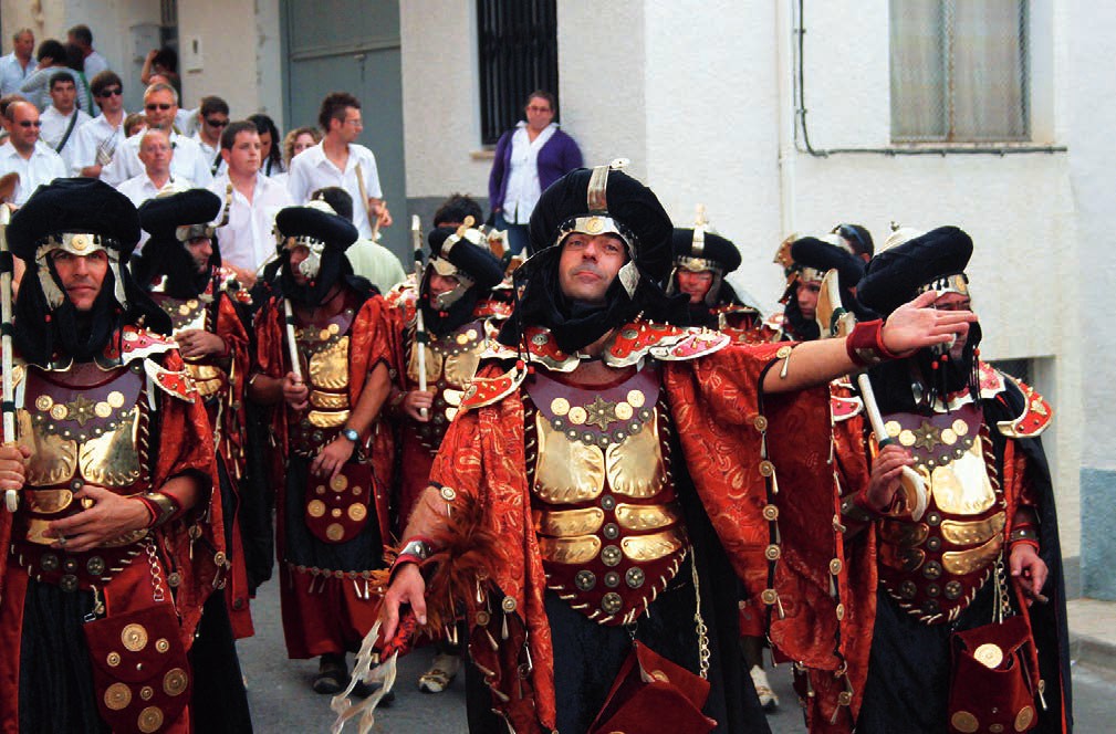Entrada de moros y cristianos en Confrides